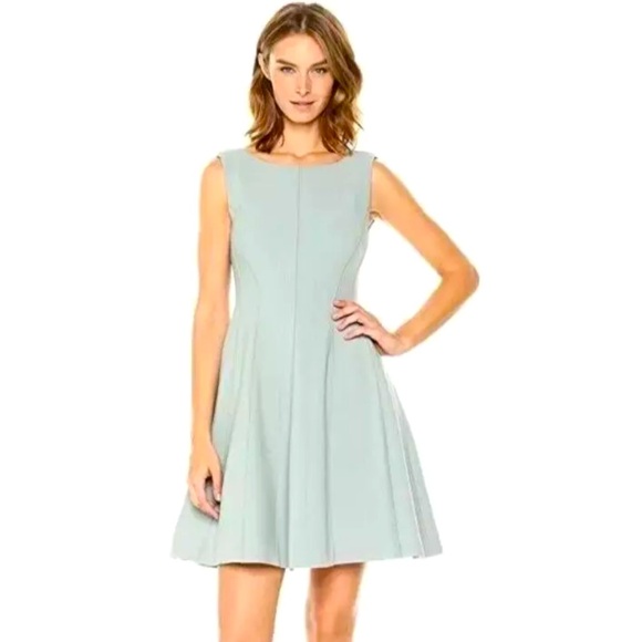 Theory Dresses & Skirts - Theory Polished Dress size 4 Stretch Virgin Wool Blend Sleeveless Fit & Flare